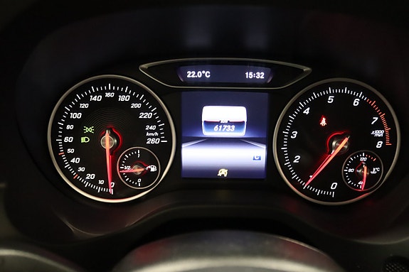 Mercedes-Benz A180 12 of 22