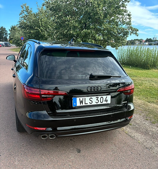 Audi A4 16 of 20