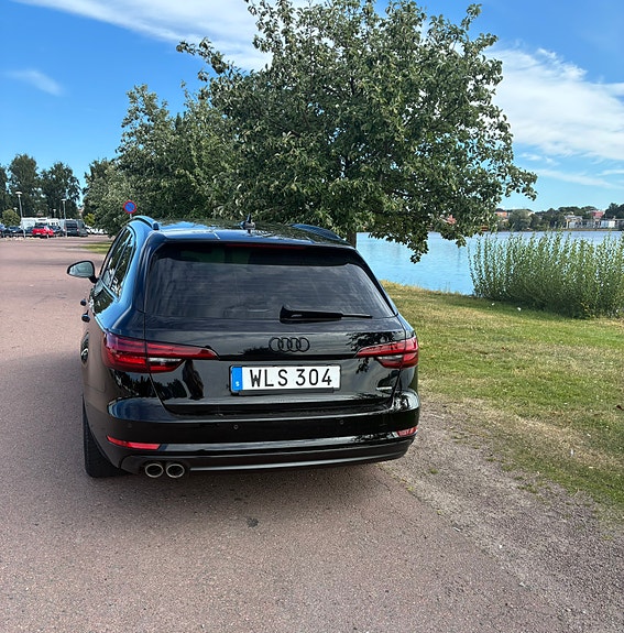 Audi A4 7 of 20