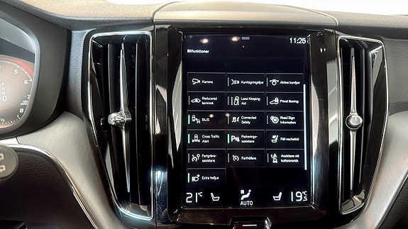 Volvo XC60 22 of 23