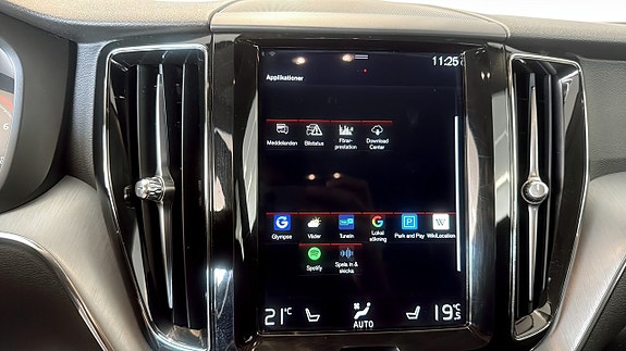 Volvo XC60 23 of 23
