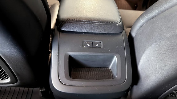 Volvo XC60 15 of 23