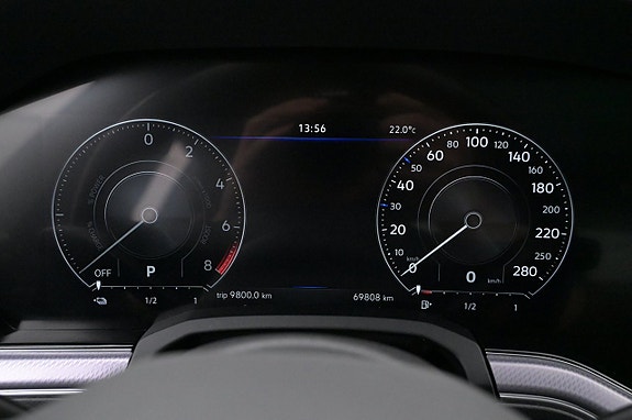 Volkswagen Touareg 8 of 27