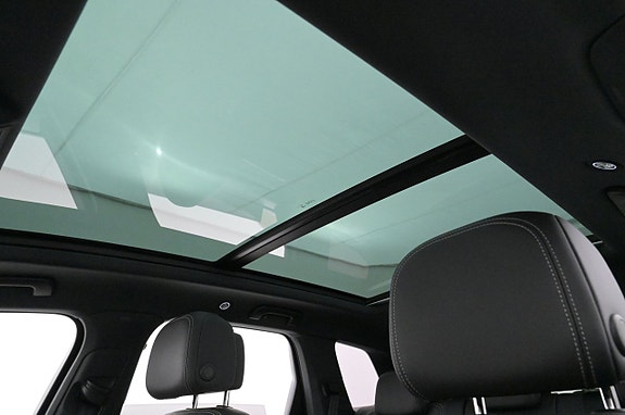 Volkswagen Touareg 25 of 27
