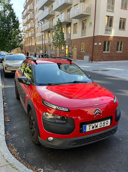 Citroen C4 Cactus 3 of 6