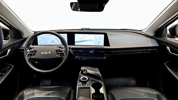 Kia EV6 10 of 19