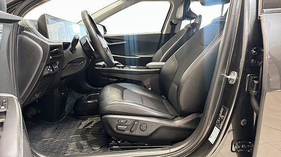 Kia EV6 14 of 19