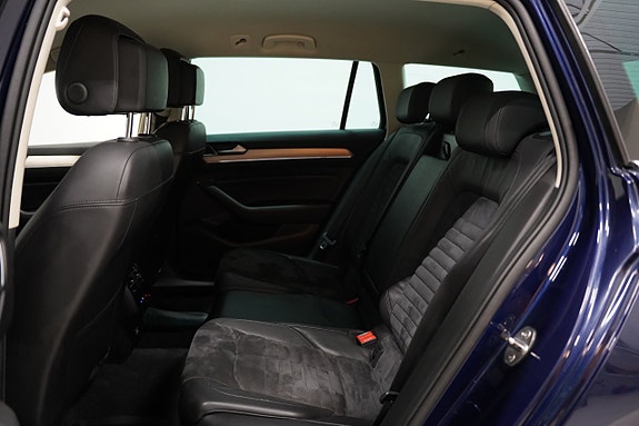 Volkswagen Passat 20 of 25
