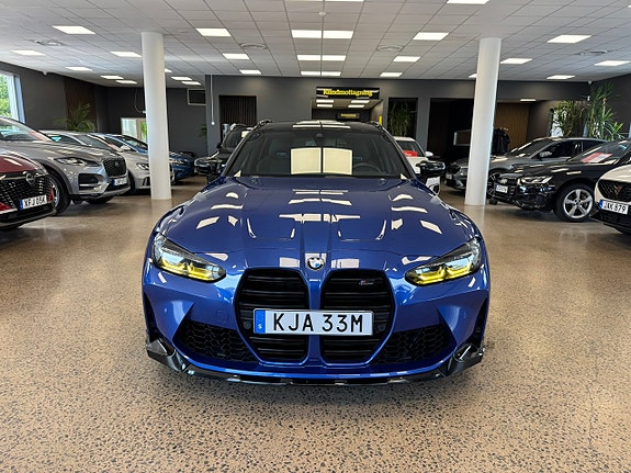 BMW M3 2 of 29