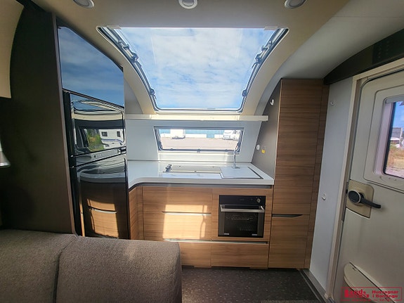 Adria ALPINA 663 HT 4 of 11