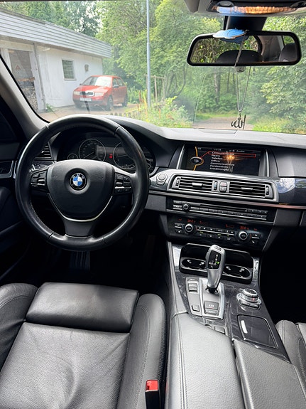 BMW 530i 8 of 9