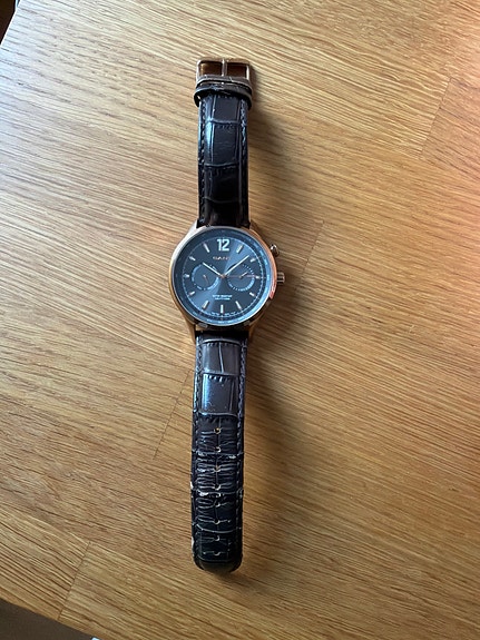 Product image 1 of 6