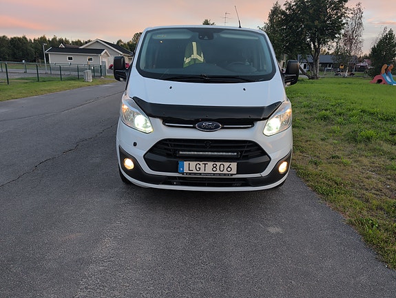 Ford Transit Custom 5 of 8