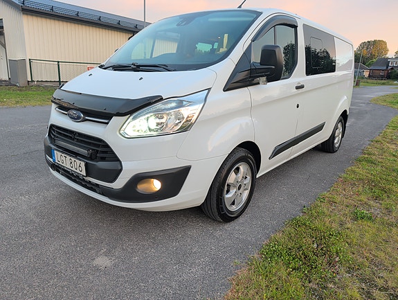 Ford Transit Custom 4 of 8
