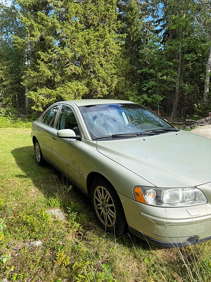 Volvo S60 3 of 8