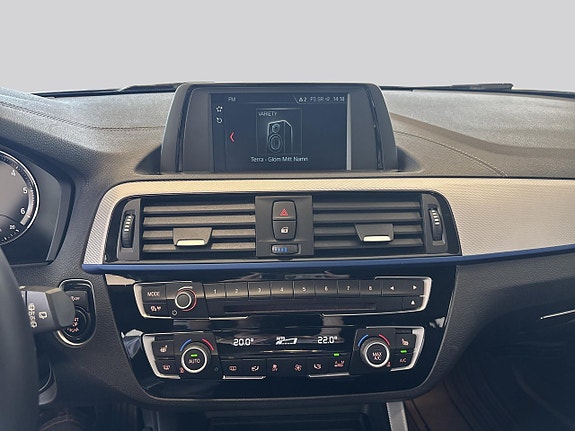 BMW 118d 11 of 17