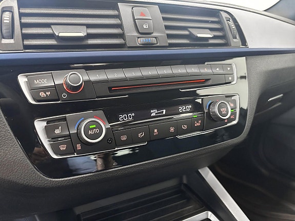 BMW 118d 13 of 17