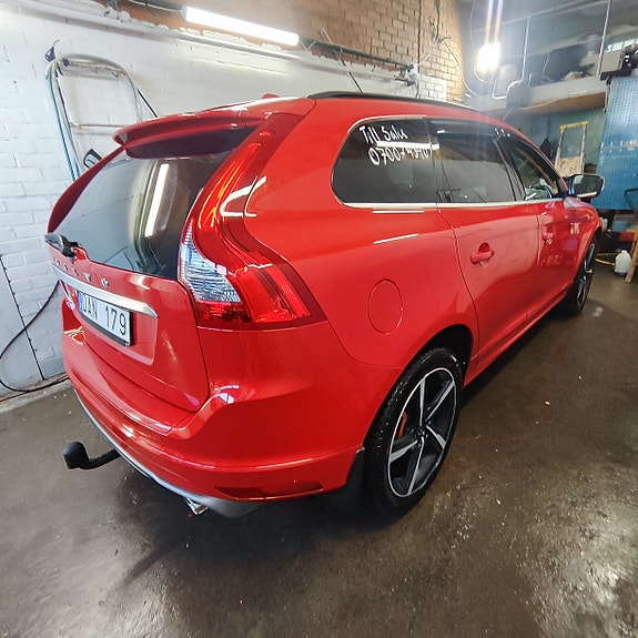Volvo XC60 4 of 16