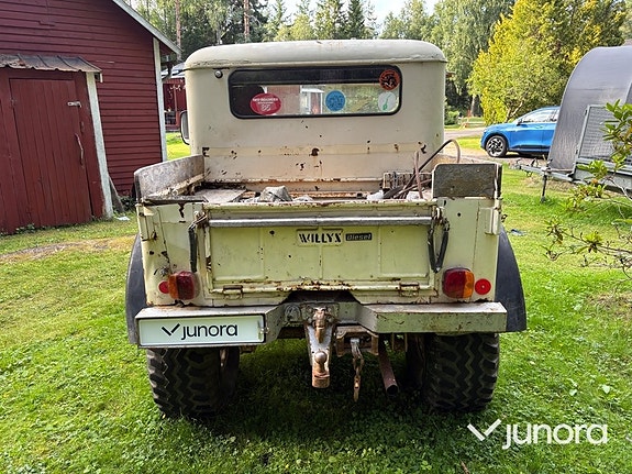 Willys Jeep 3 of 15