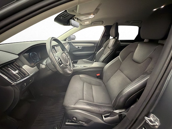 Volvo V90 12 of 30
