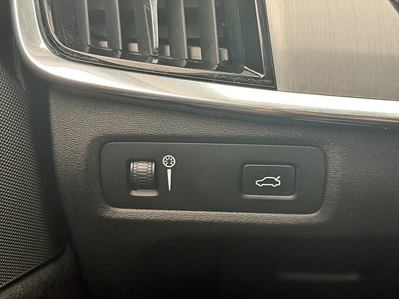 Volvo V90 15 of 30