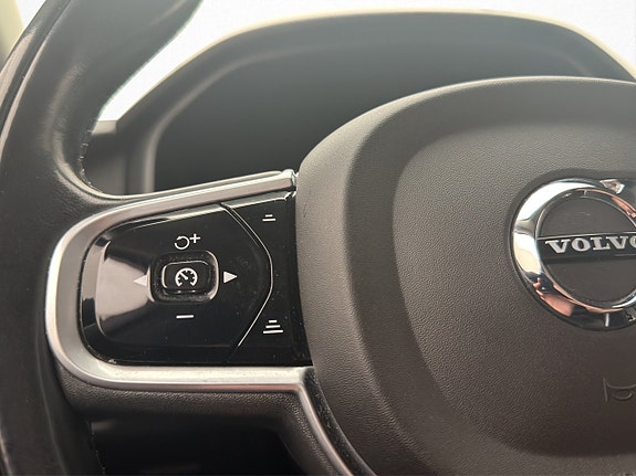 Volvo V90 16 of 30
