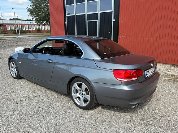 BMW 325i 6 of 6