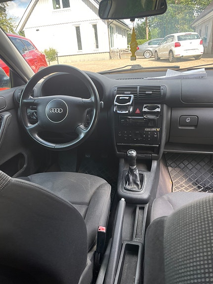 Audi A3 4 of 8