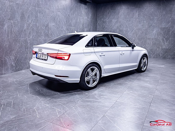 Audi A3 6 of 28