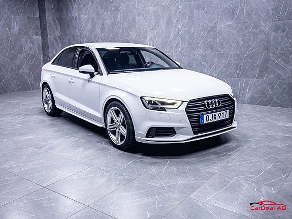 Audi A3 8 of 28
