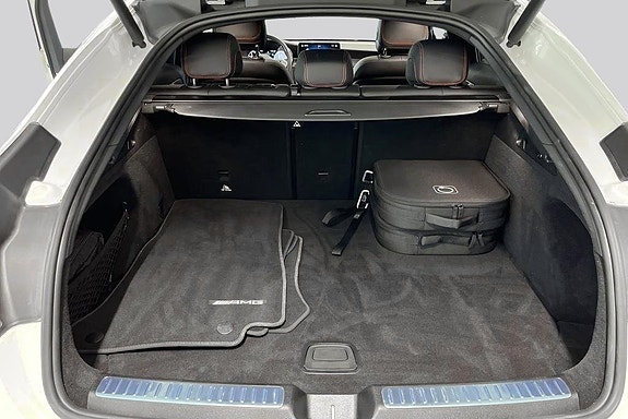 Mercedes-Benz GLC300 de 14 of 14