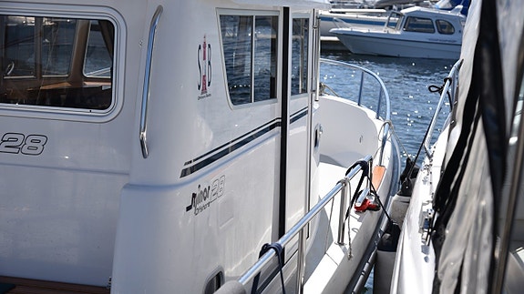 Minor 28 Offshore -2013. Volvo Penta D4-300 HK. Fint skick! 13 of 26
