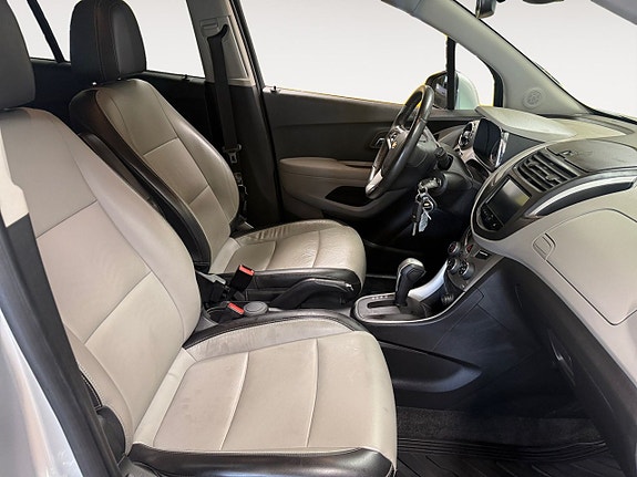 Chevrolet Trax 13 of 20