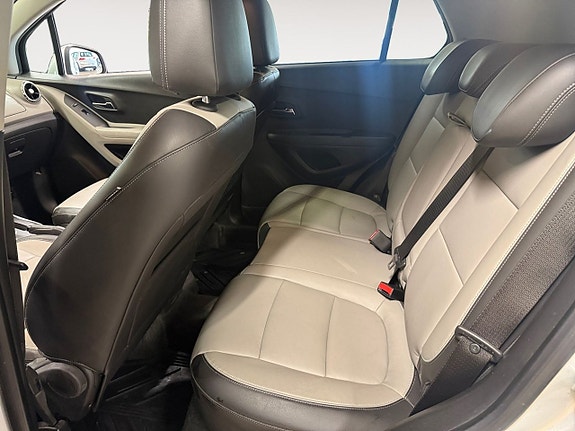 Chevrolet Trax 10 of 20