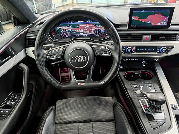 Audi A5 6 of 17