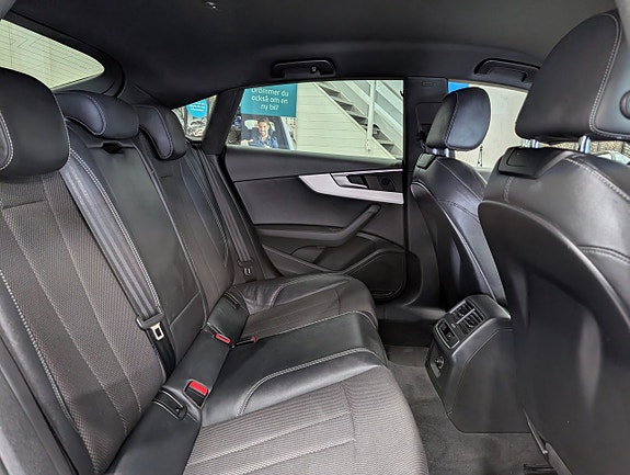 Audi A5 11 of 17