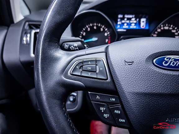 Ford C-Max 20 of 27
