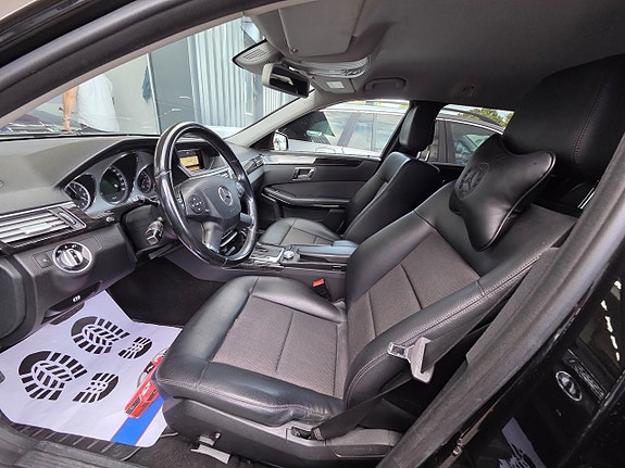 Mercedes-Benz E250 8 of 15