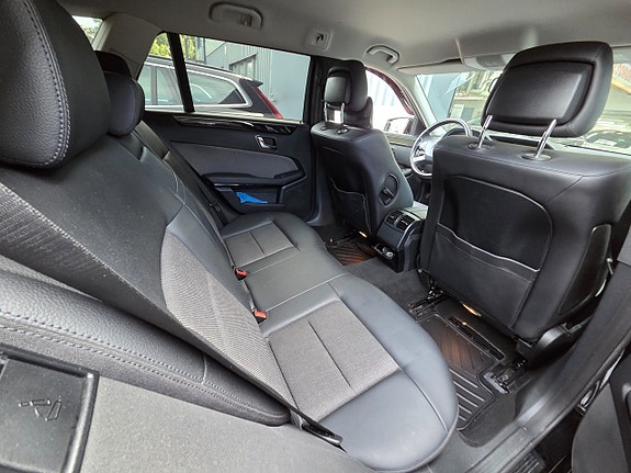 Mercedes-Benz E250 12 of 15