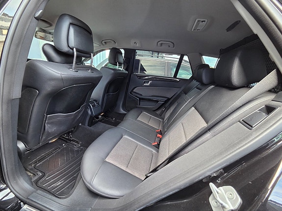 Mercedes-Benz E250 10 of 15