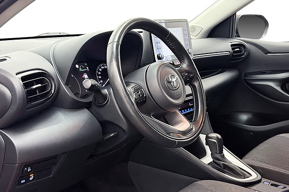 Toyota Yaris 13 of 29