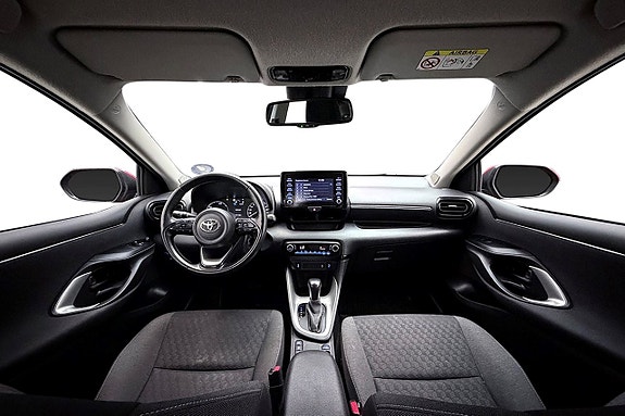 Toyota Yaris 15 of 29