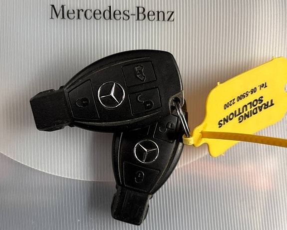 Mercedes-Benz eVito Tourer 13 of 15