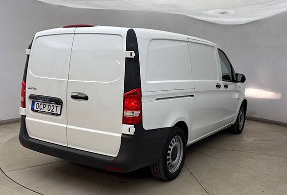 Mercedes-Benz eVito Tourer 3 of 15