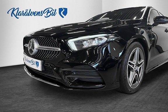 Mercedes-Benz A180 3 of 19