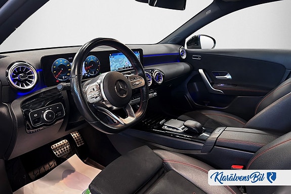Mercedes-Benz A180 10 of 19