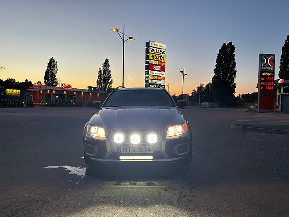 Volvo XC70 3 of 14