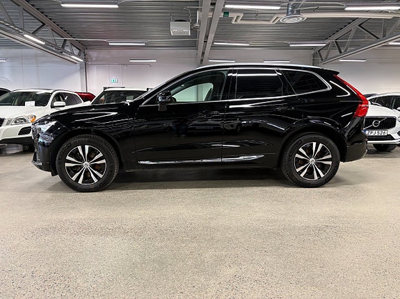 Volvo XC60 2 of 9