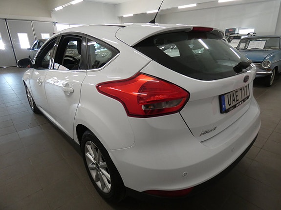 Ford Focus 4 of 17