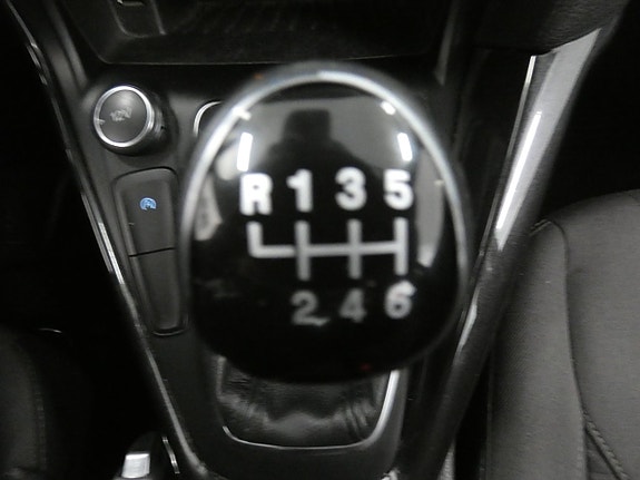Ford Focus 12 of 17